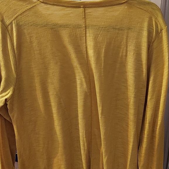 Top - Picture 4 of 5